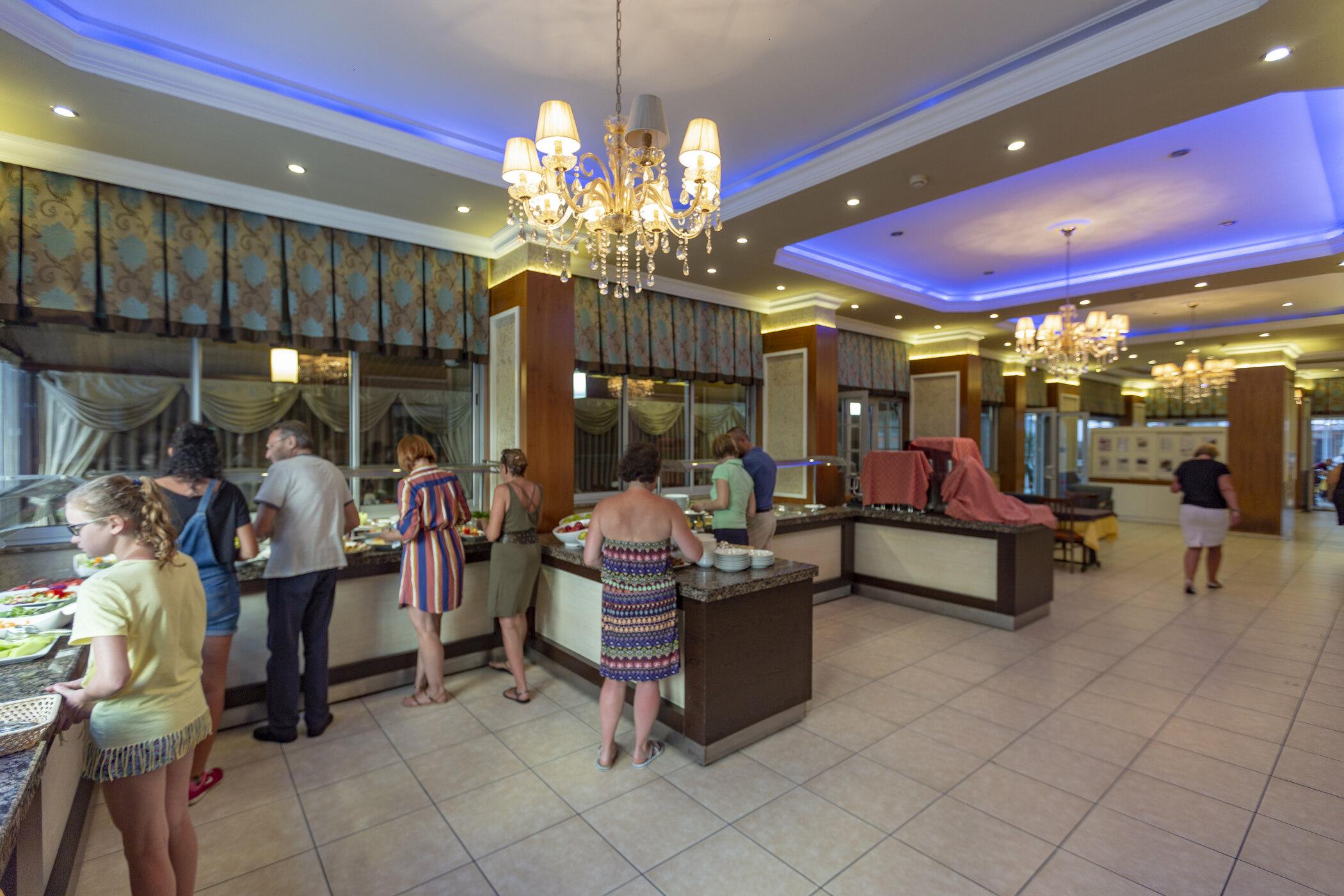 Alanya Beach Hotel Bagian luar foto