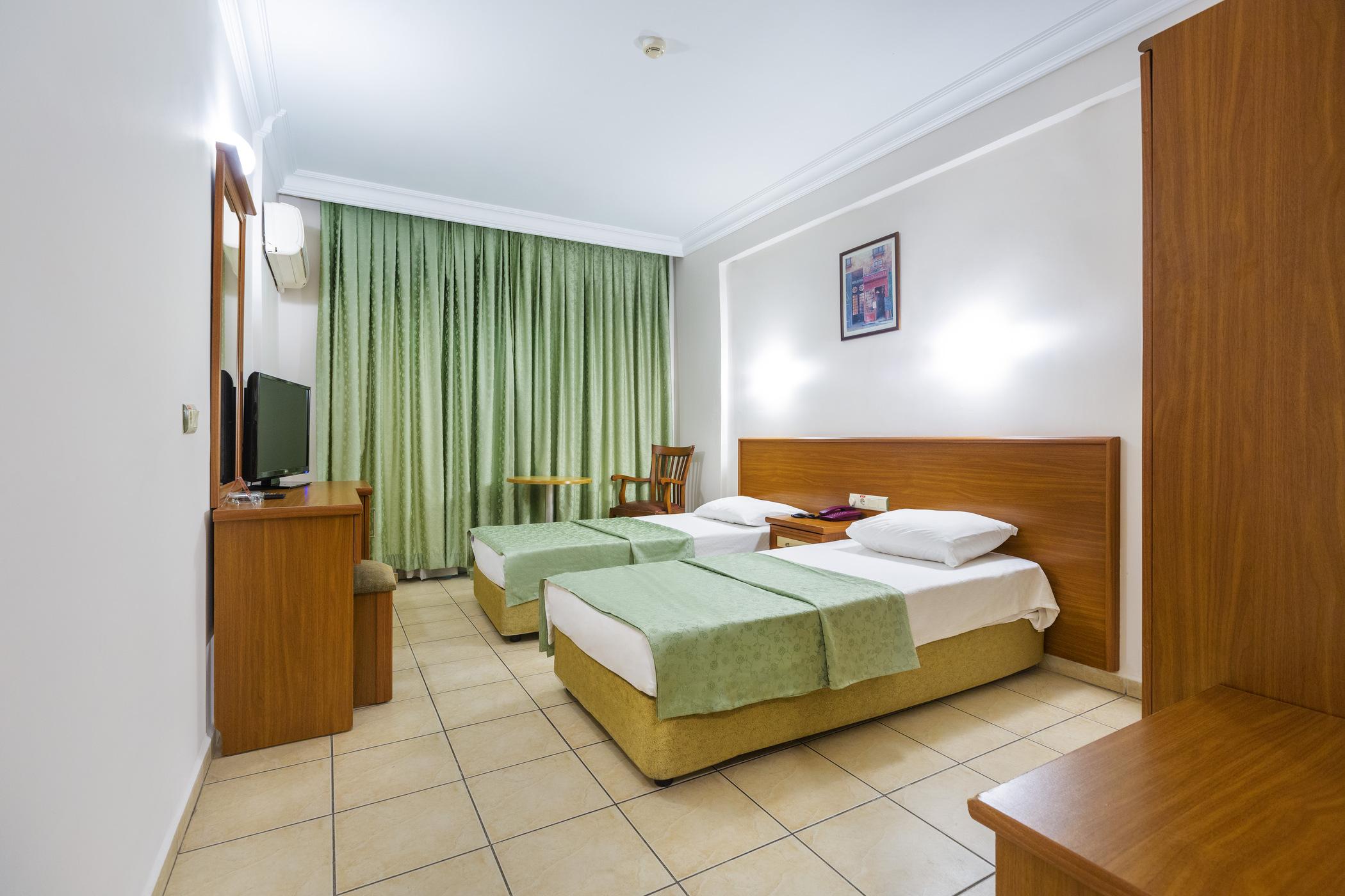 Alanya Beach Hotel Bagian luar foto