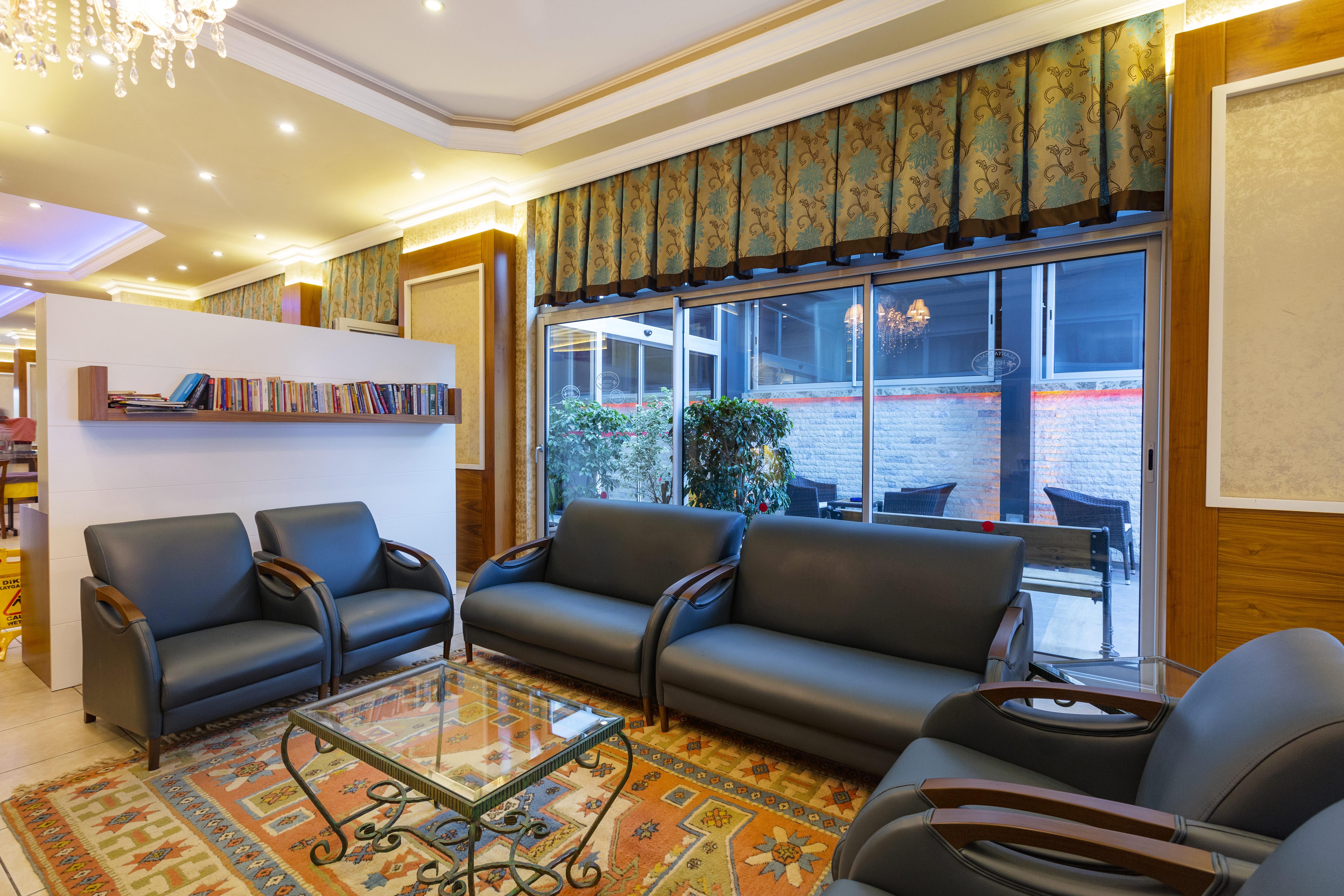 Alanya Beach Hotel Bagian luar foto