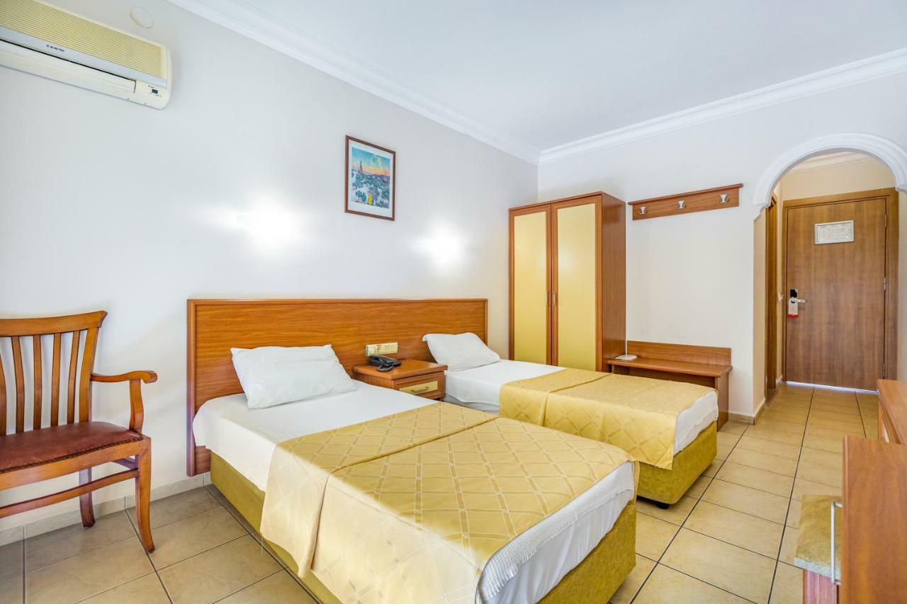 Alanya Beach Hotel Bagian luar foto